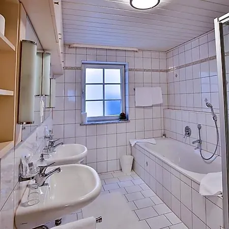 Hotel Ochsen 3*